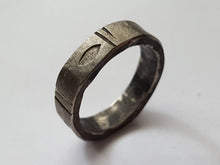 Load image into Gallery viewer, Stainless Steel ring, Chiseled Eye Pattern