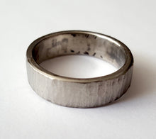 Load image into Gallery viewer, Bark Texture Stainless Steel Wedding Band