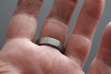 Load image into Gallery viewer, Damascus Steel Ring